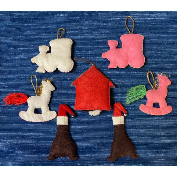 Christmas Tree Ornament Lot Homemade Sequin Train Rocking Horse Dog House Otter - Picture 2 of 2